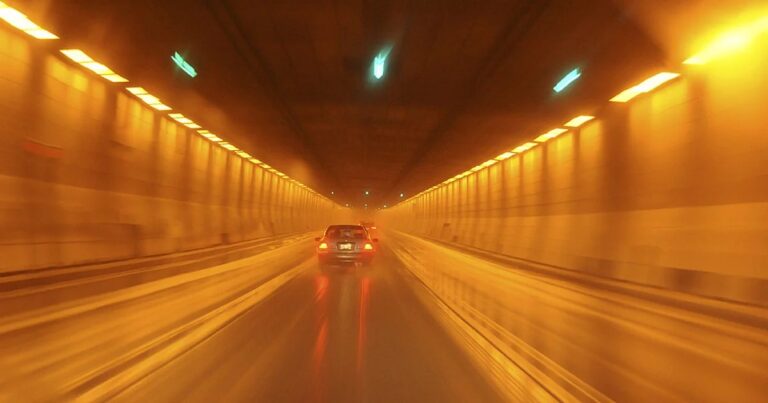 Louis_Hippolyte_Lafontaine_Tunnel